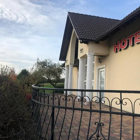 Arkadia Hotel Klecza Gorna