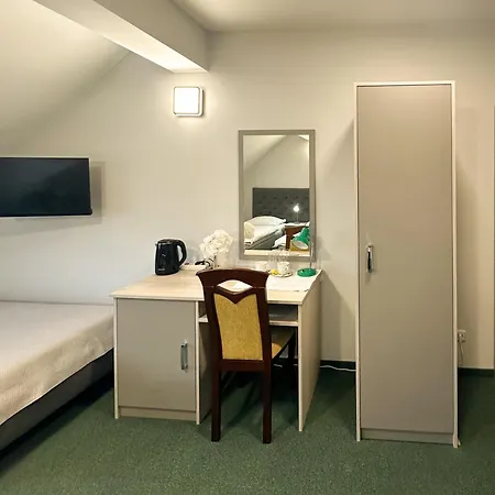 Arkadia Hotel Klecza Gorna